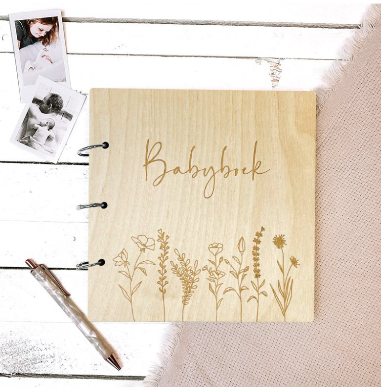 Houten Babyboek - Flowers